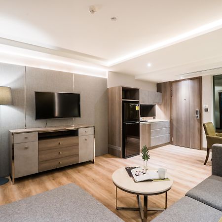 Citrus Suites Sukhumvit 6 By Compass Hospitality Banguecoque Exterior foto