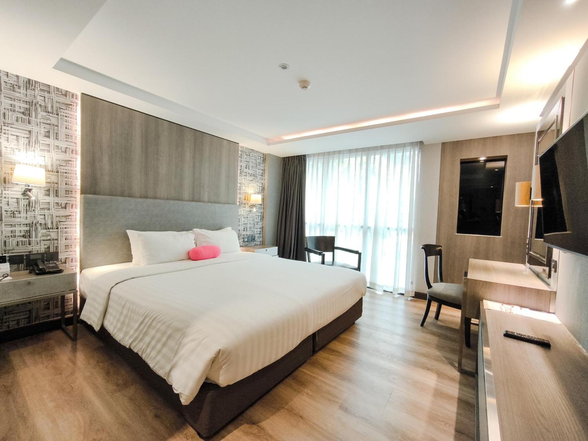 Citrus Suites Sukhumvit 6 By Compass Hospitality Banguecoque Exterior foto
