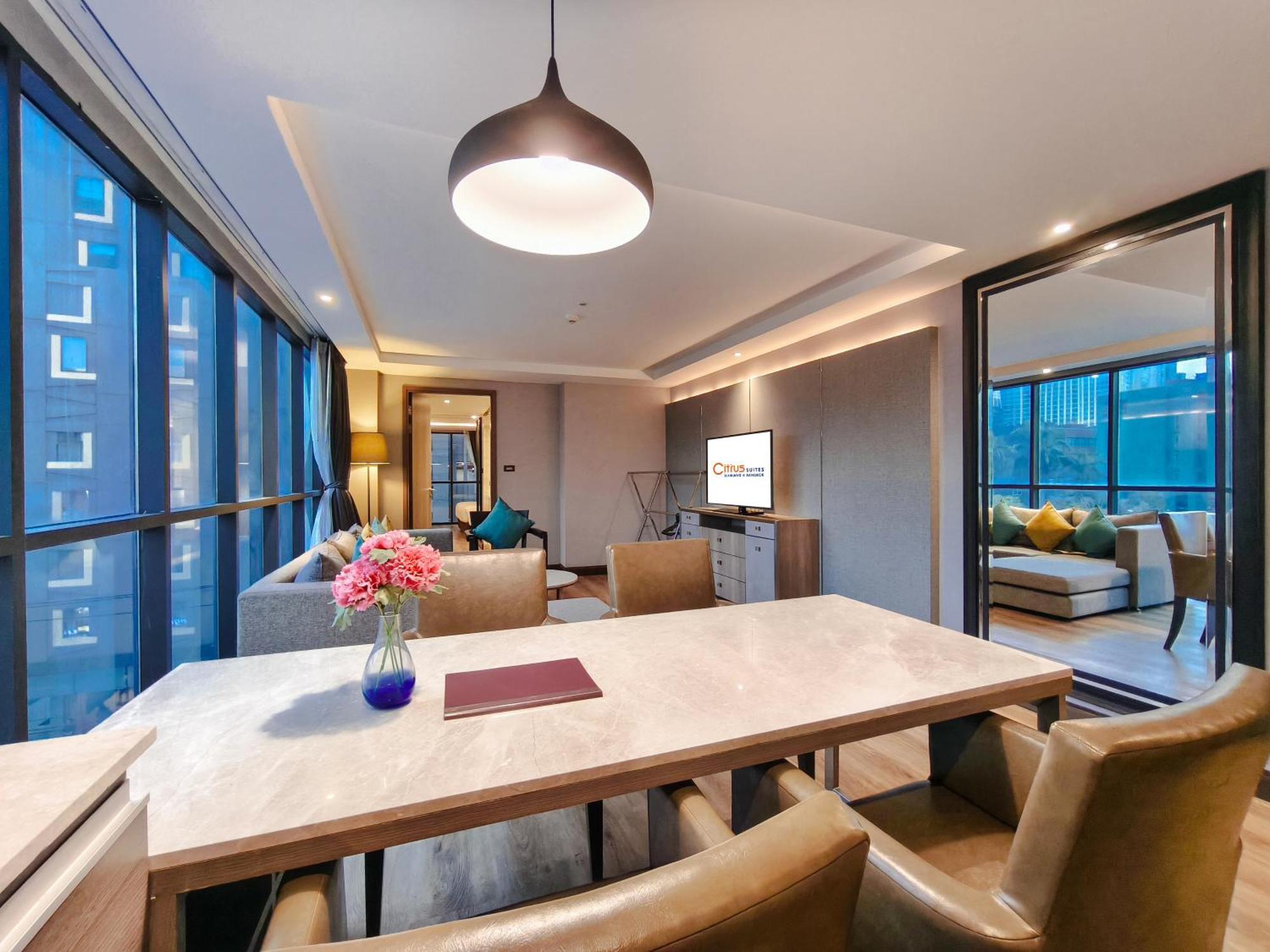 Citrus Suites Sukhumvit 6 By Compass Hospitality Banguecoque Exterior foto